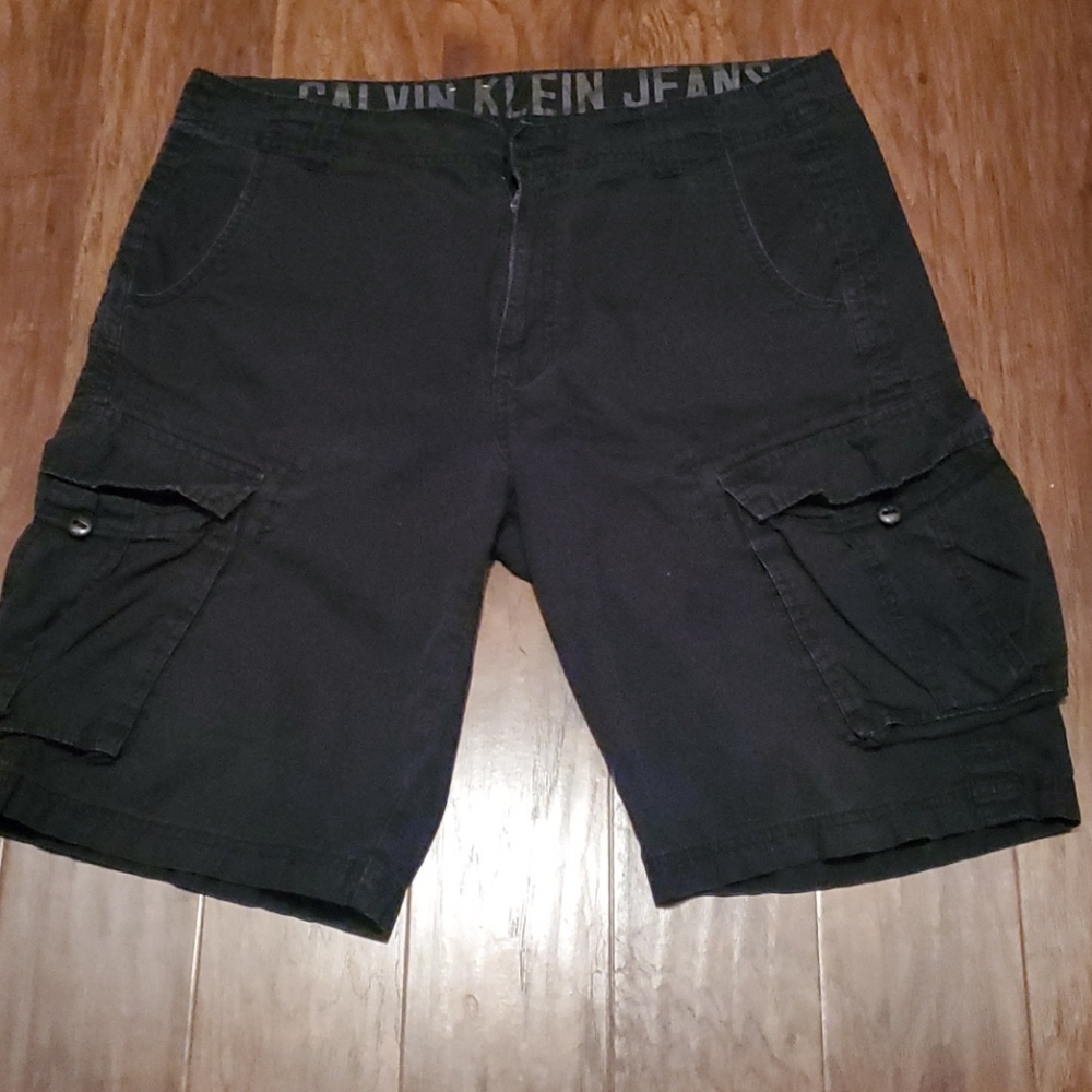 Calvin Klein cargo shorts